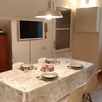 Revere 18 Apt